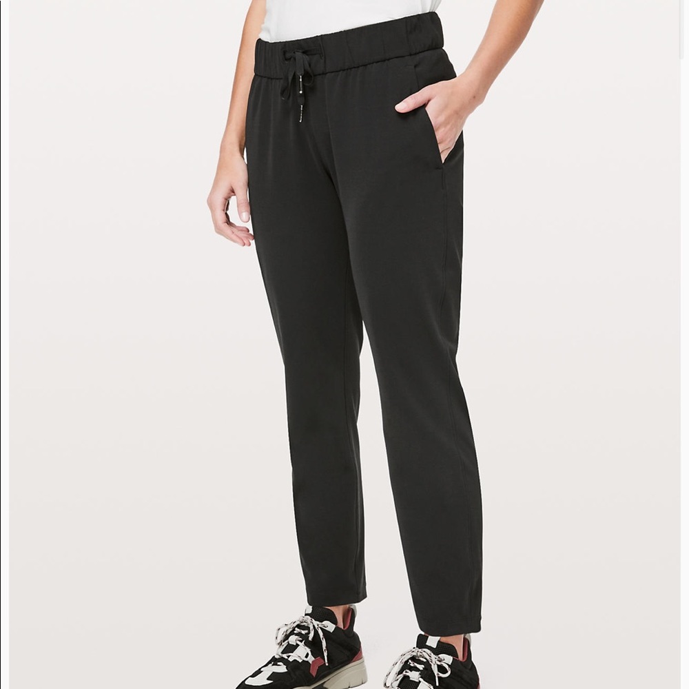 Lululemon On The Fly 7/8 Pant